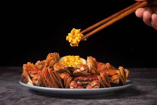 how to eat hairy crab